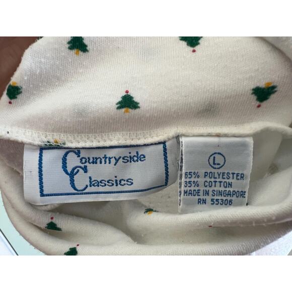 Countryside Classics Vintage Christmas Tree Turtleneck - Picture 5 of 6